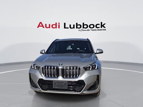 Used 2025 BMW X1 xDrive28i AWD/4WD image 3