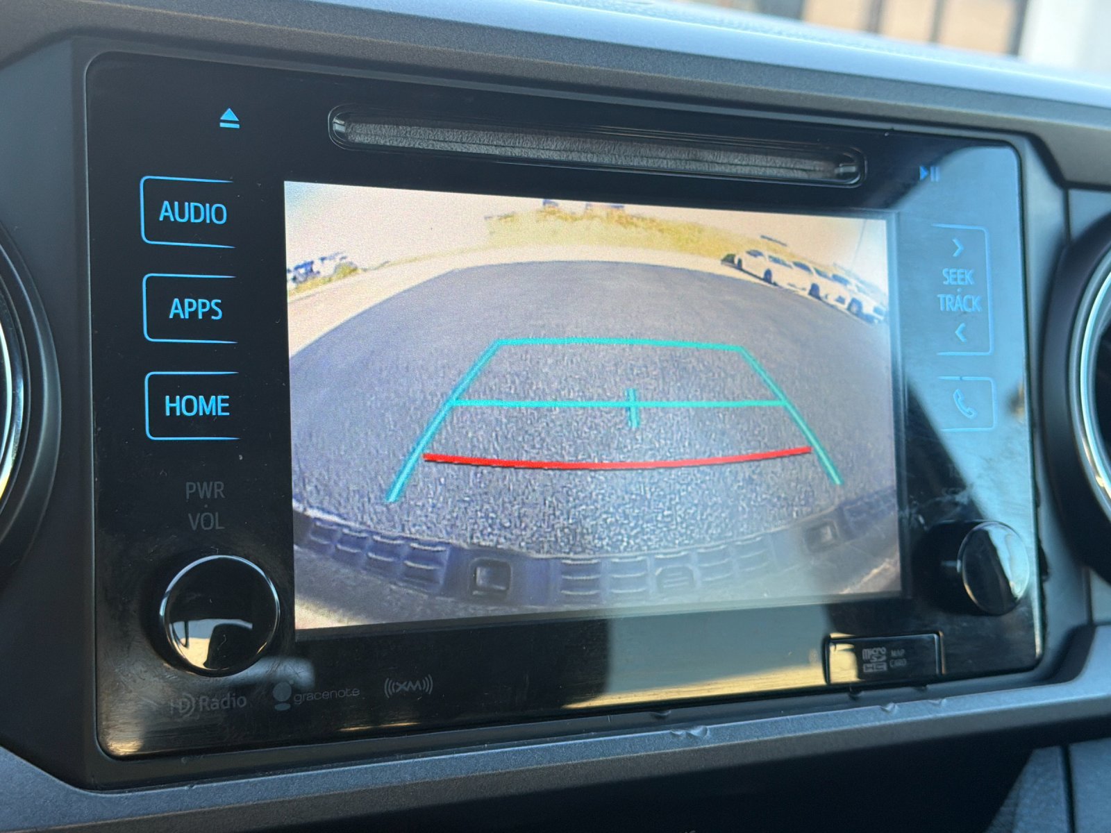 Used 2019 Toyota Tacoma TRD Sport w/ Technology Package RWD image 18
