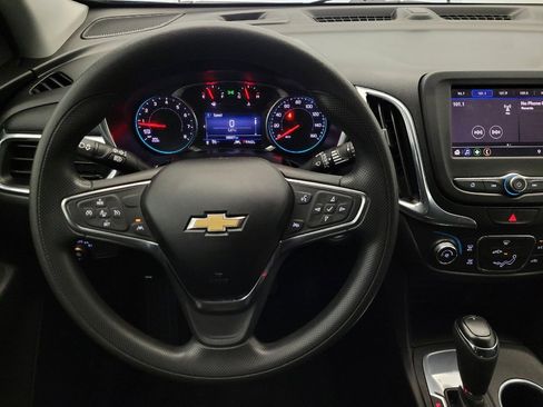 Used 2021 Chevrolet Equinox LT w/ LPO, Floor Liner Package image 22