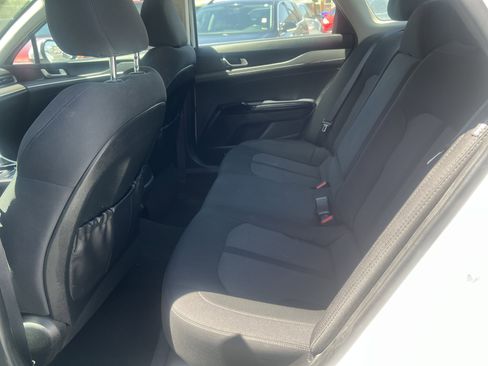 Used 2022 Kia K5 LXS FWD image 13