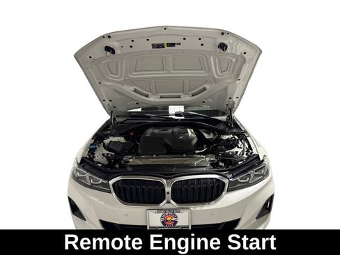 Used 2025 BMW 330i xDrive Sedan image 12