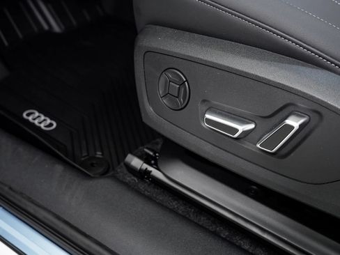 New 2026 Audi Q3 quattro 2.0T AWD/4WD image 9