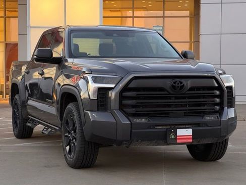 Used 2023 Toyota Tundra SR5 image 10