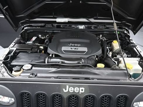 Used 2017 Jeep Wrangler Unlimited Sport w/ Quick Order Package 24S AWD/4WD image 32