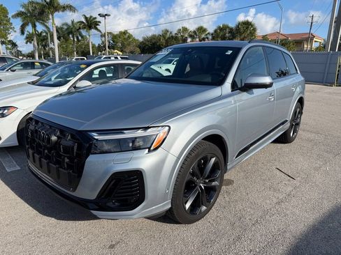 Used 2026 Audi Q7 3.0T Premium Plus w/ Premium Plus Package AWD/4WD image 4