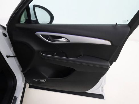 Used 2024 Buick Envision Avenir image 24