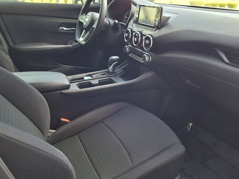 Certified 2022 Nissan Sentra S image 23