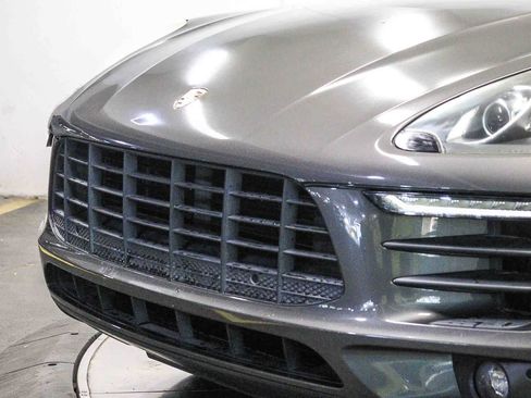 Used 2016 Porsche Macan S AWD/4WD image 8