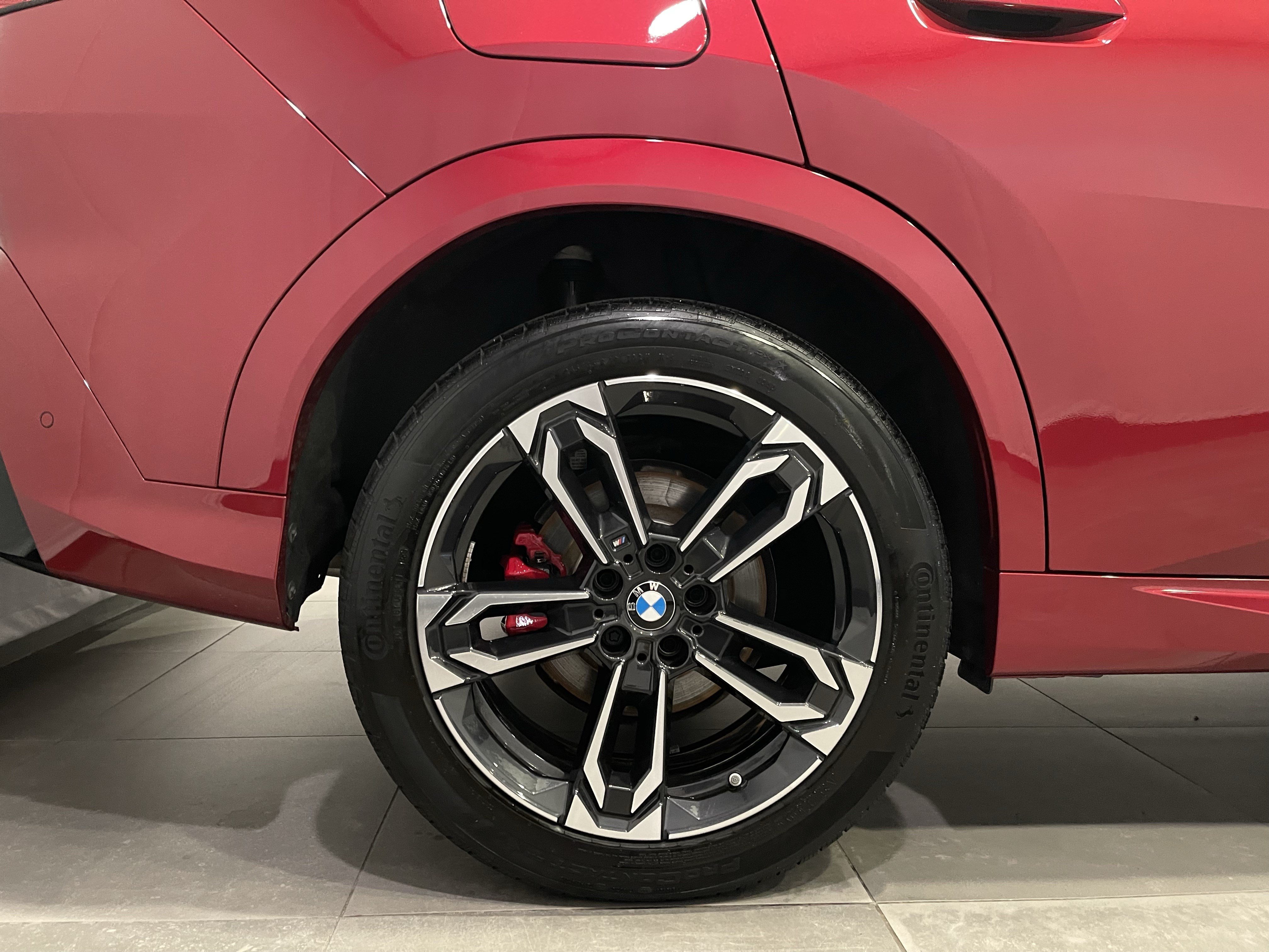 Used 2026 BMW X2 xDrive28i w/ Technology Package AWD/4WD image 9