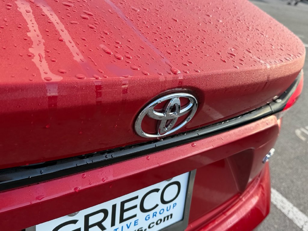 Used 2021 Toyota Corolla LE FWD image 15