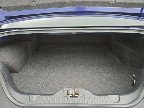 Used 2012 Ford Mustang Shelby GT500 w/ SVT Performance Pkg image 11