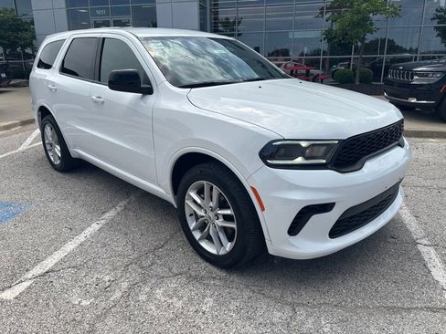 Used 2025 Dodge Durango GT AWD/4WD image 2