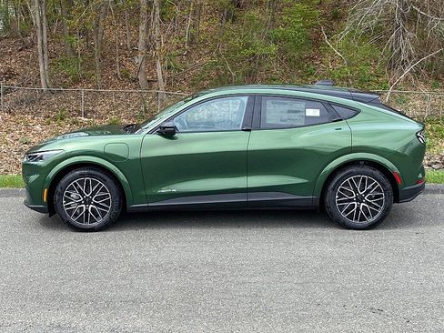 New 2026 Ford Mustang Mach-E Premium AWD/4WD image 11