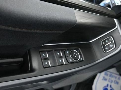 New 2025 Ford F150 Lariat w/ Equipment Group 501A Mid image 10