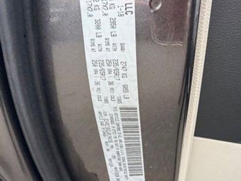 Certified 2018 Chrysler Pacifica Touring-L image 20