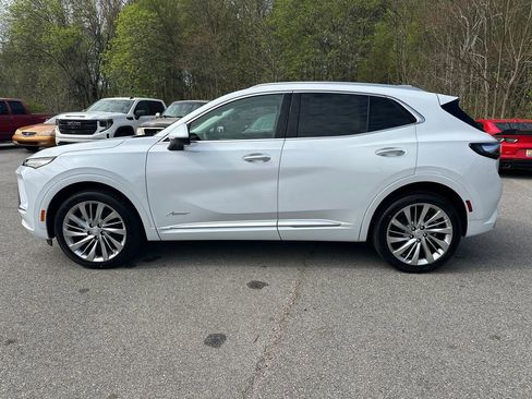 New 2026 Buick Envision Avenir image 9