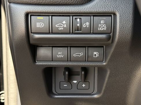 Used 2026 Toyota Land Cruiser w/ Premium Package image 27