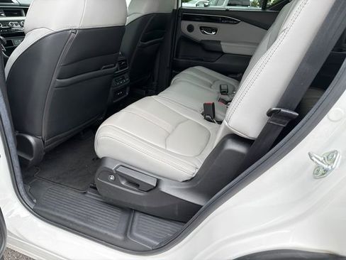 Used 2025 Honda Pilot EX-L image 21