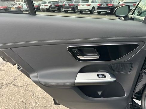 Certified 2025 Mercedes-Benz GLC 300 4MATIC image 18