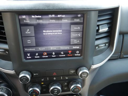Used 2020 RAM 1500 Big Horn AWD/4WD image 13