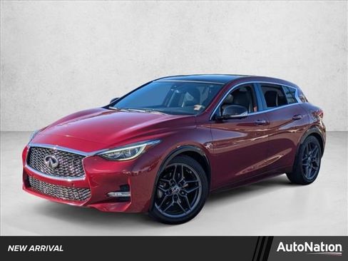 Used 2018 INFINITI QX30 Sport w/ Sport Leather Package image 1