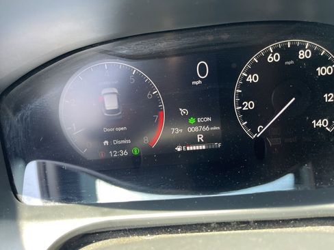 Used 2024 Honda HR-V Sport image 8