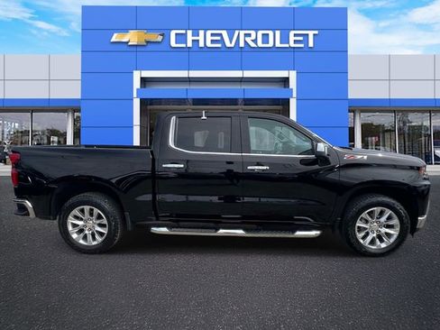 Used 2022 Chevrolet Silverado 1500 LTZ w/ LTZ Premium Package image 5