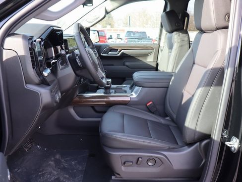 New 2026 Chevrolet Silverado 1500 LT Trail Boss w/ LT Trail Boss Premium Package image 4