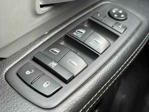 Used 2019 RAM 2500 Big Horn image 10