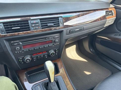 Used 2011 BMW 328i Sedan RWD image 41