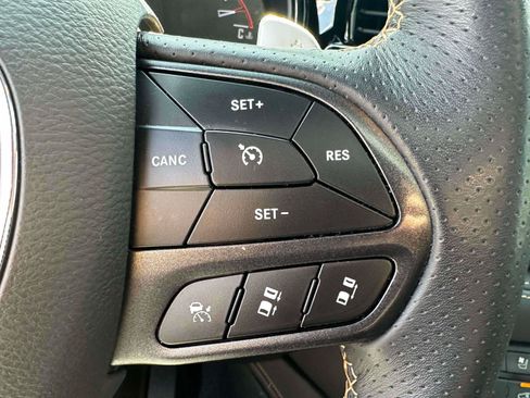 Used 2025 Dodge Durango R/T AWD/4WD image 21