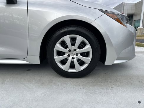 Certified 2024 Toyota Corolla LE image 13