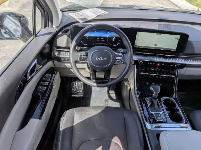 Certified 2024 Kia Carnival SX Prestige FWD image 16