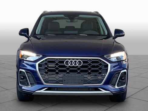 Used 2022 Audi Q5 2.0T Premium w/ Convenience Package AWD/4WD image 4
