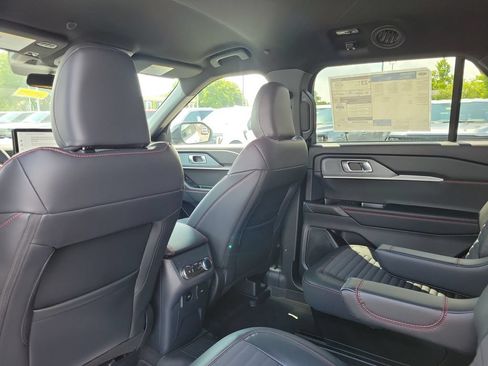 New 2026 Ford Explorer ST-Line AWD/4WD image 16