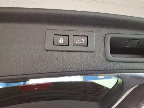 Used 2019 Subaru Forester Limited AWD/4WD image 19