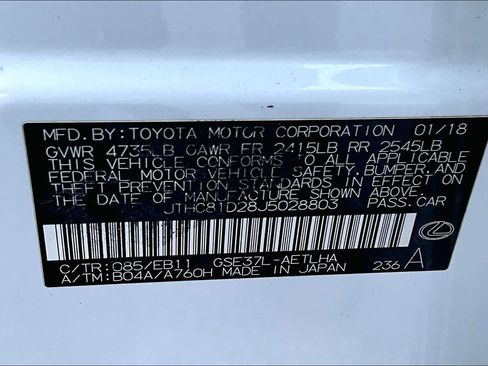 Used 2018 Lexus IS 300 AWD image 32