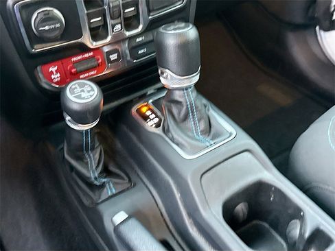 Used 2021 Jeep Wrangler Unlimited Rubicon 4xe w/ Cold Weather Group image 18