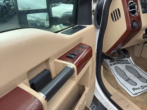 Used 2013 Ford F350 King Ranch w/ King Ranch w/Chrome Pkg image 12
