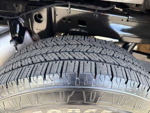 Certified 2026 RAM 2500 Big Horn AWD/4WD image 10