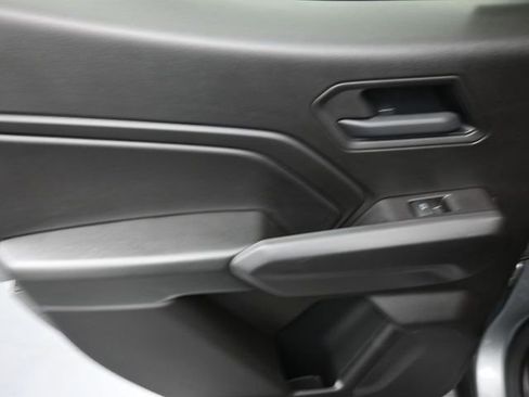 Used 2026 Chevrolet Colorado W/T image 19