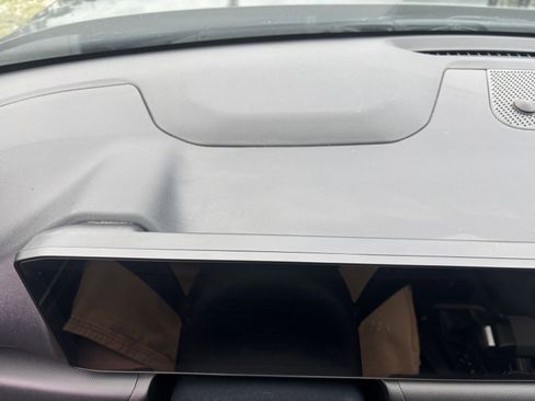 Used 2025 Kia K4 LXS FWD image 36