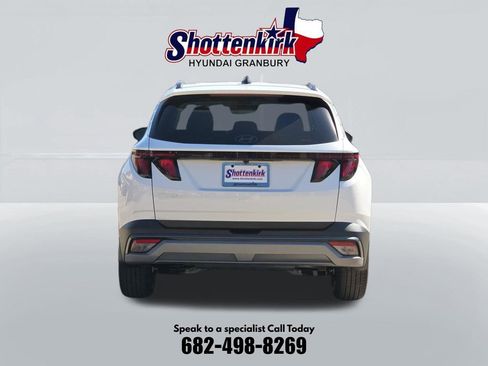 Used 2026 Hyundai Tucson SEL FWD image 7