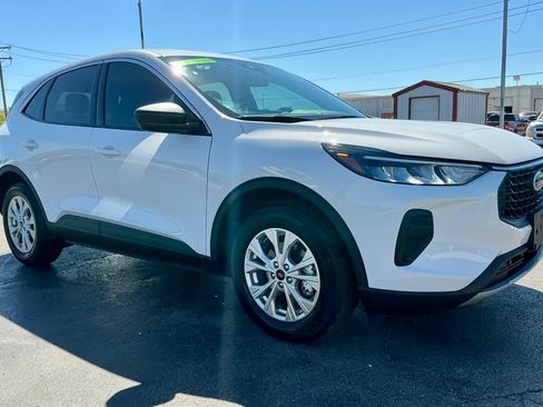 Used 2024 Ford Escape Active w/ Tech Pack #1 FWD image 6