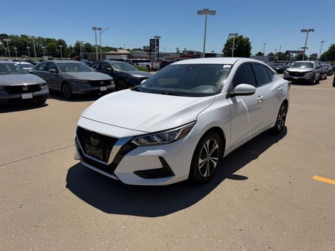 Used 2022 Nissan Sentra SV FWD image 6