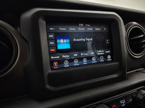 Used 2022 Jeep Wrangler Unlimited Sport image 10