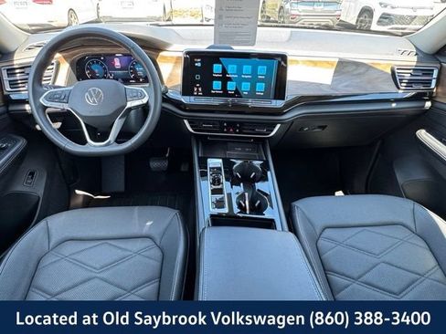 Certified 2024 Volkswagen Atlas SE AWD/4WD image 15