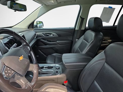 Used 2018 Chevrolet Traverse Premier AWD/4WD image 12