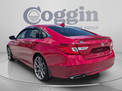 Certified 2018 Honda Accord Sport image 4