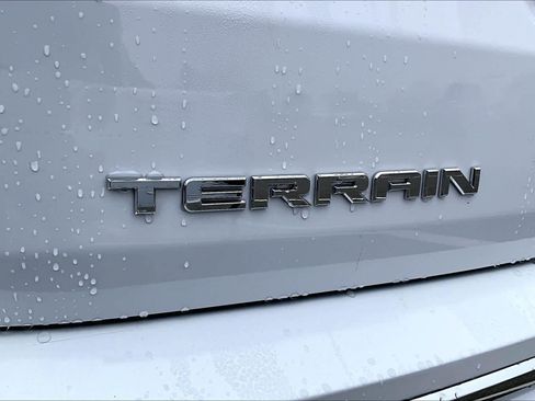 Used 2020 GMC Terrain Denali w/ Denali Premium Package image 30